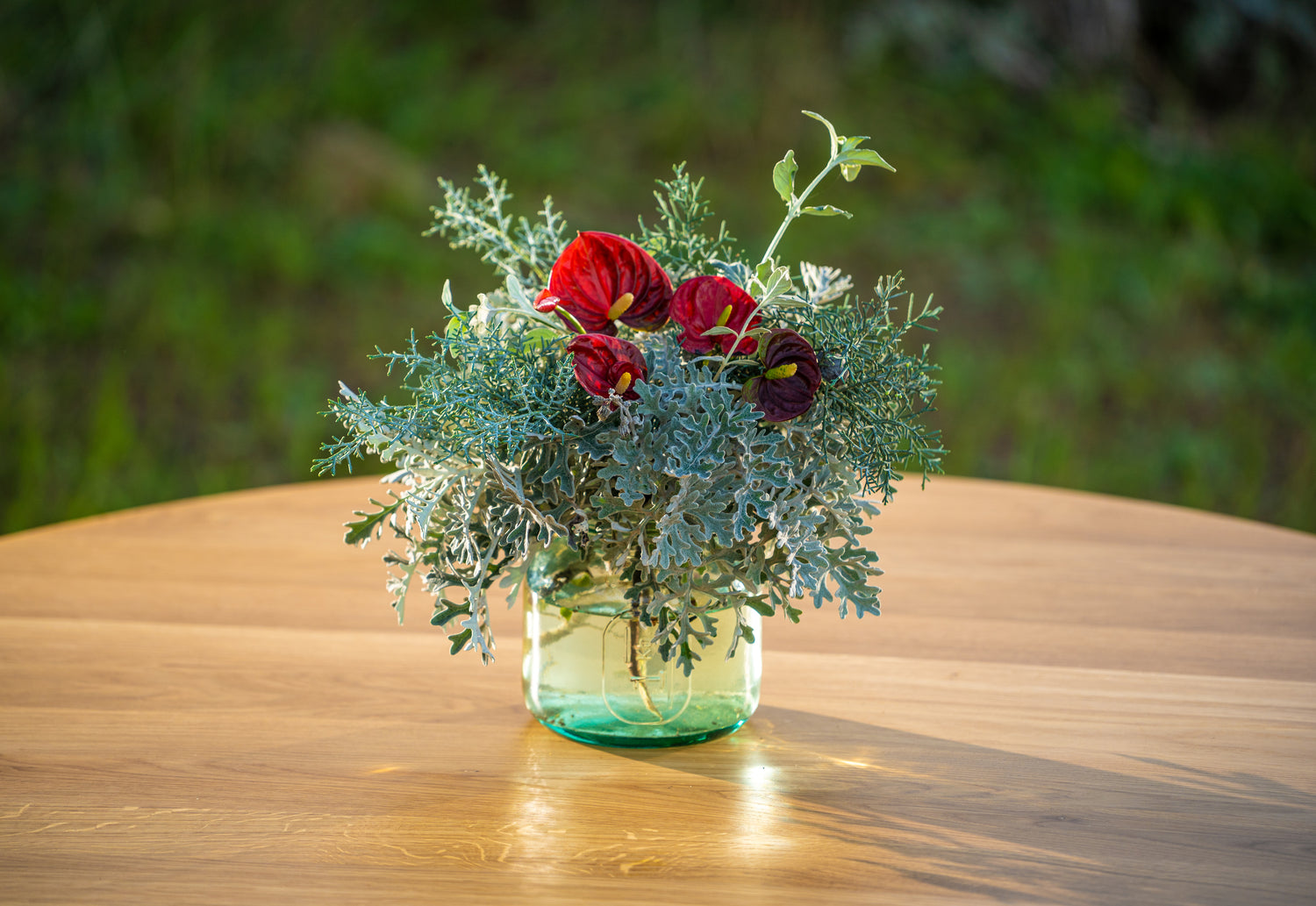 Descubre los Grandes Beneficios para la Salud de los Muebles de Madera Maciza de Roble en tu Hogar