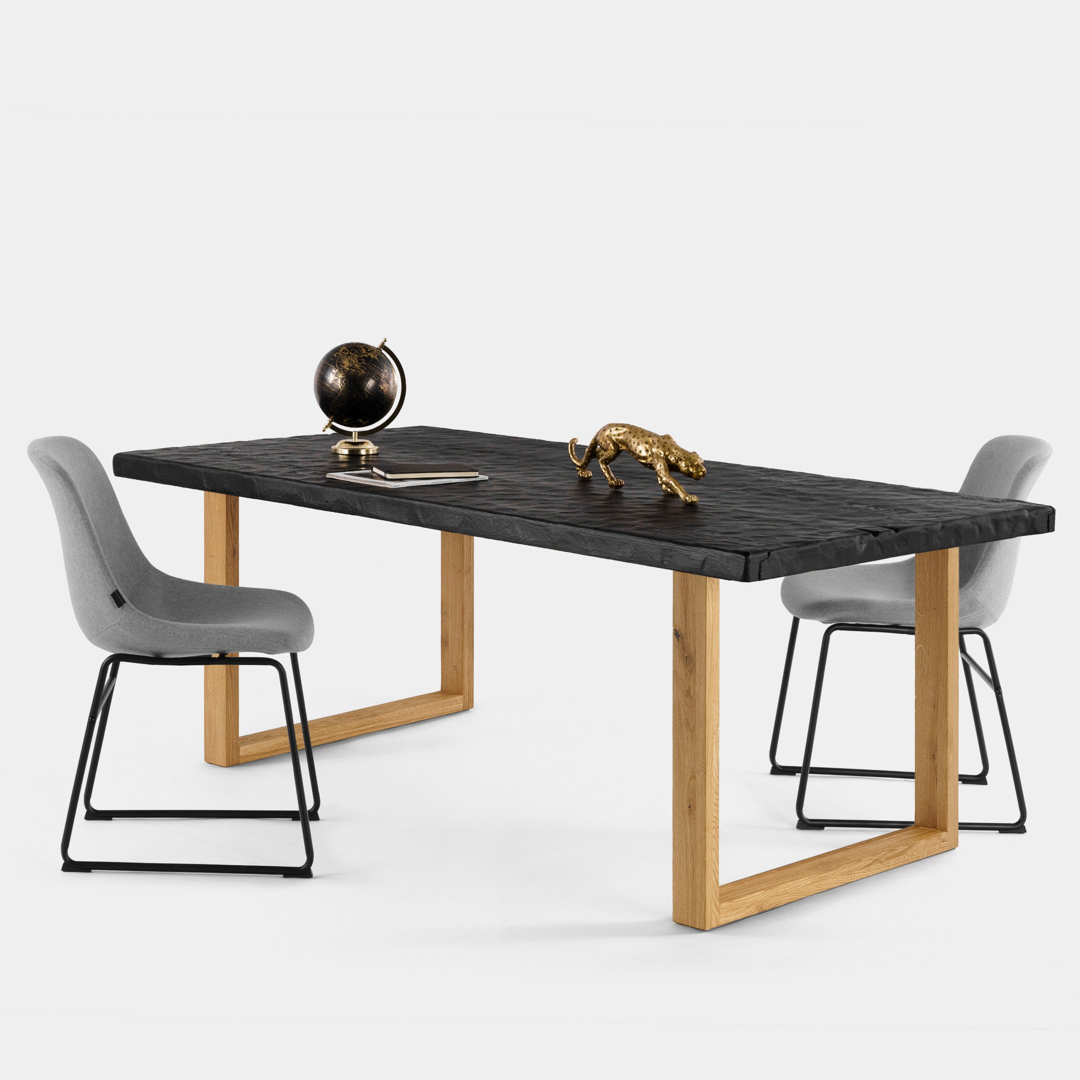 Table de salle à manger rustique avec relief en bois de chêne noir massif et pieds en bois de chêne massif U