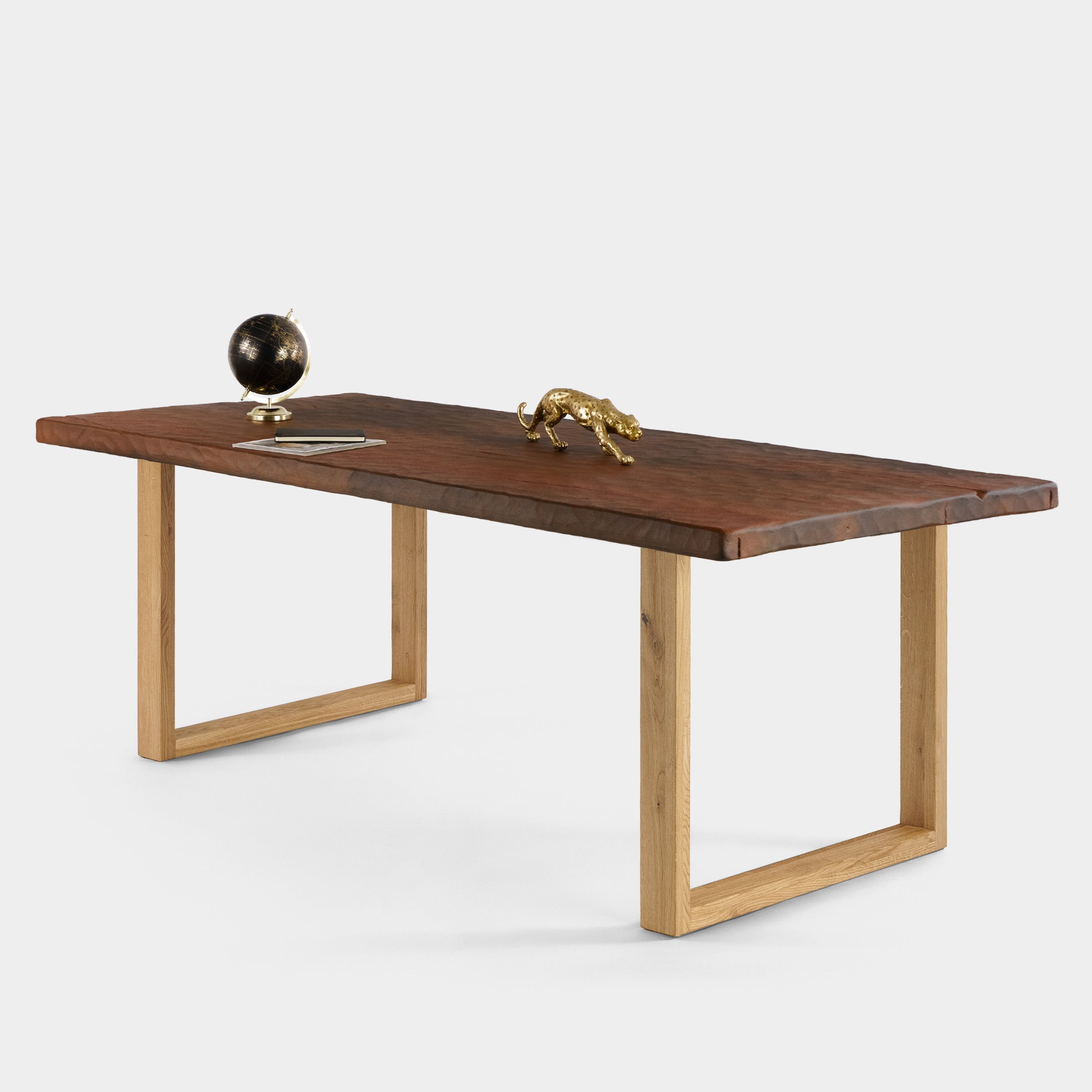 Mesa de Comedor Rustica con Relieve de Madera Maciza de Roble OXIDO y Patas madera de Roble Macizo U