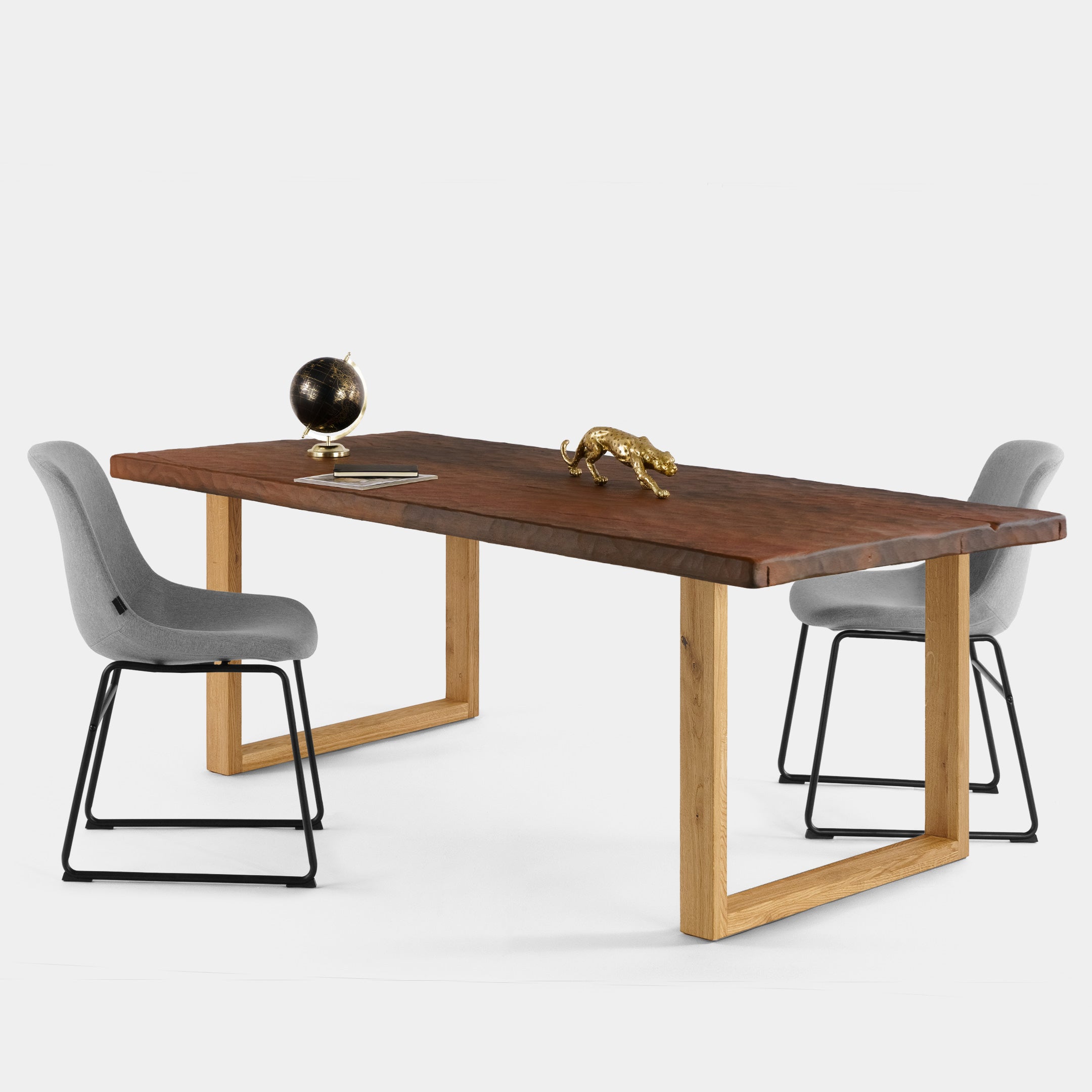 Mesa de Comedor Rustica con Relieve de Madera Maciza de Roble OXIDO y Patas madera de Roble Macizo U