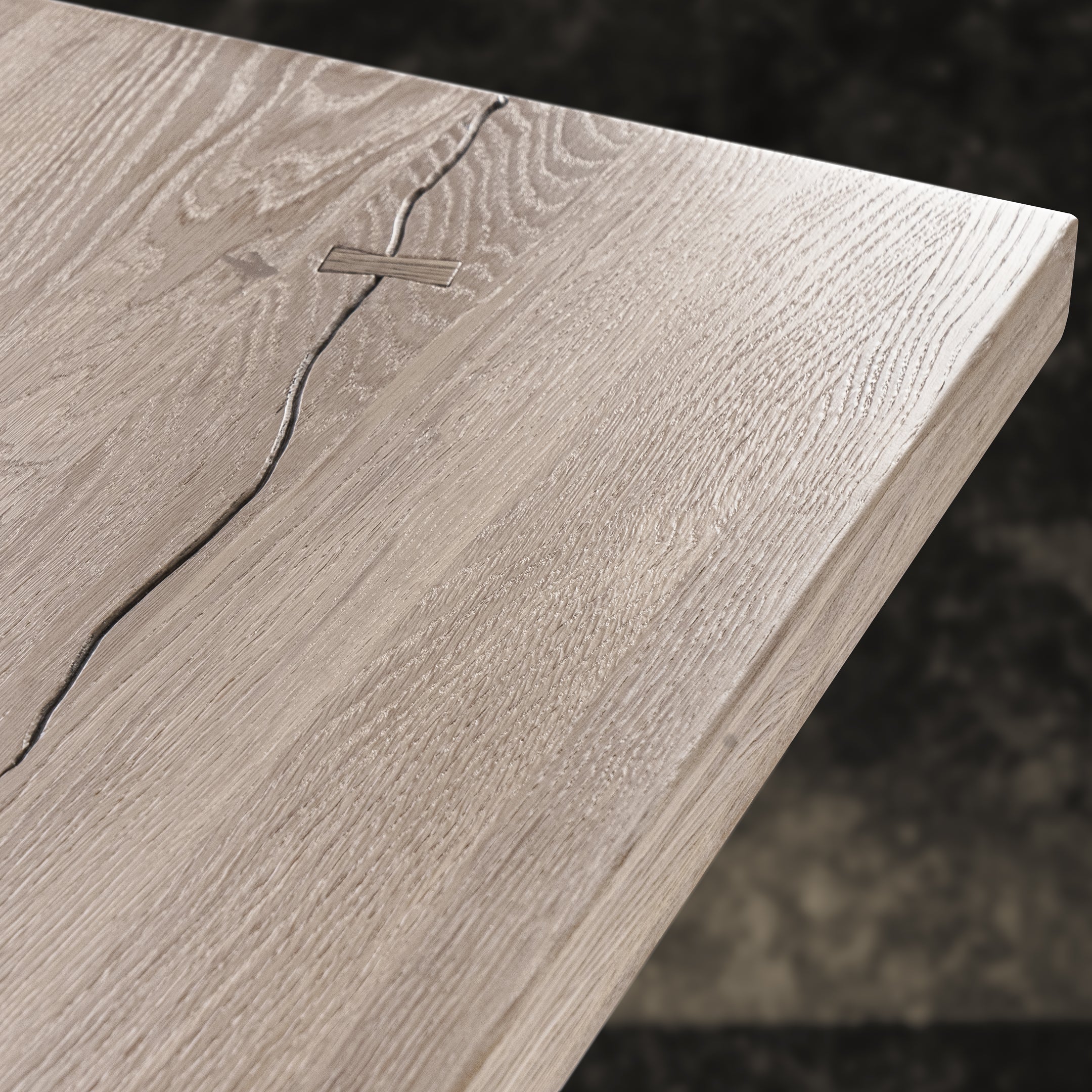 Mesa de Comedor Rústica de Roble Macizo Blanqueado con Patas de Roble en X y Canto Recto