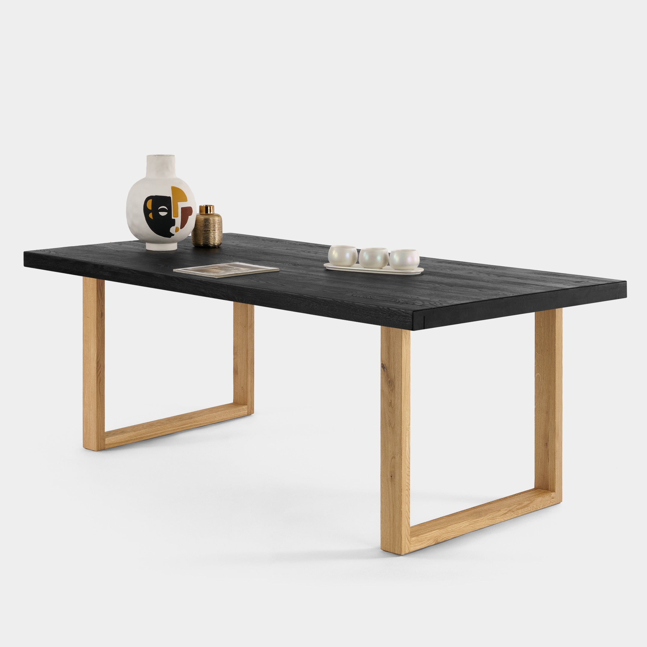 Table à manger rustique en bois de chêne massif noir rectangulaire et pieds en bois de chêne massif U