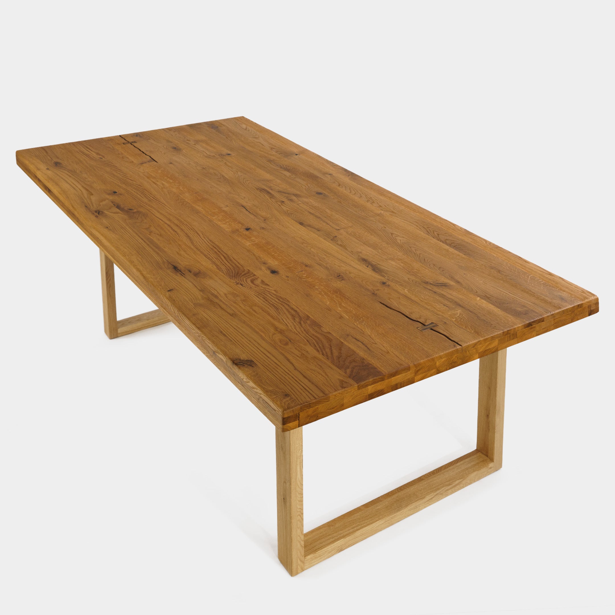 Mesa de Comedor Rustica de Madera Maciza de Roble Ambar Rectangular y Patas madera de Roble Macizo U